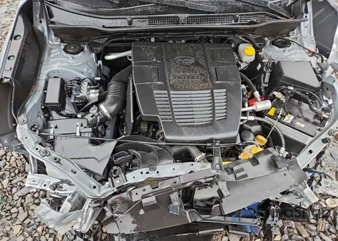 2023 Subaru Forester Limited z USA, uszkodzony, nr VIN JF2SKAPC5PH542328